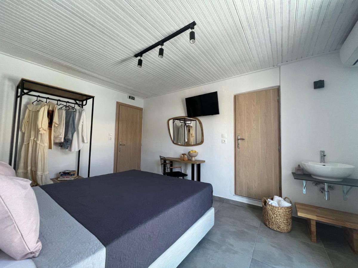 Australia Hotel Skiathos Town Exterior foto