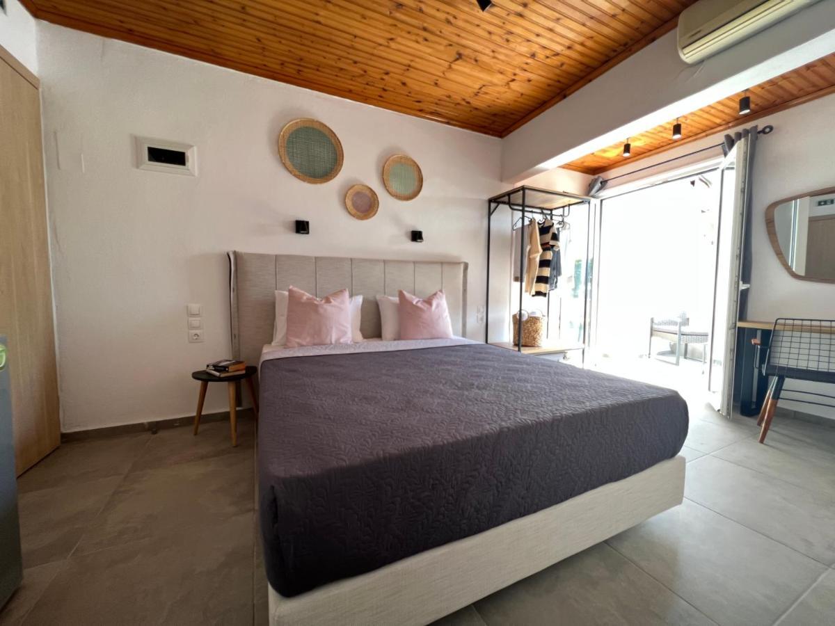 Australia Hotel Skiathos Town Exterior foto
