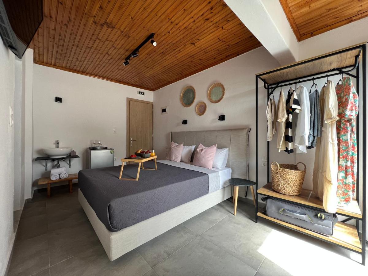 Australia Hotel Skiathos Town Exterior foto